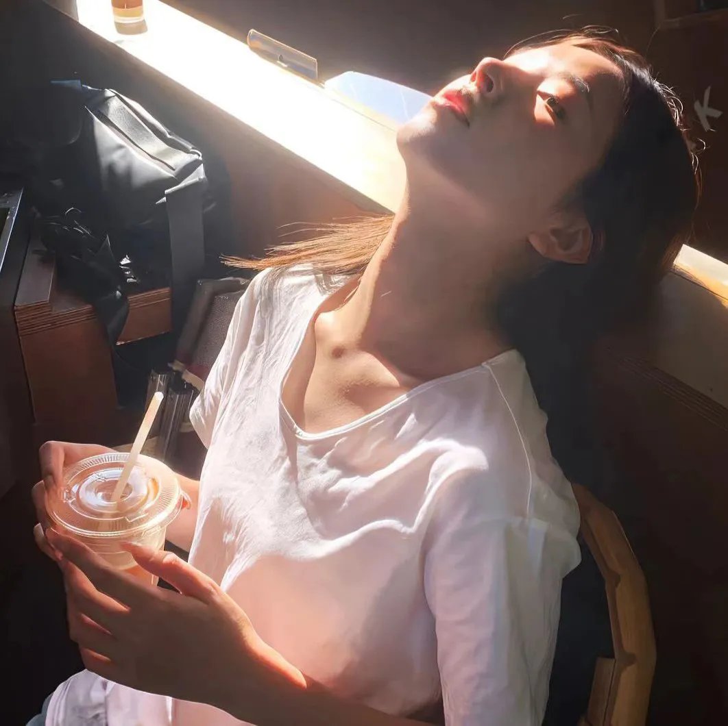 玉笑珠香